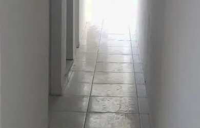 Imagem 3: Alugo casa grande. Varanda, 60m² de Área, 1 Banheiroe2 Dormitórios