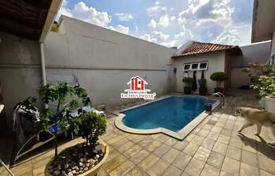 Imagem 3: Casa em Condomínio para Locação em Manaus, Flores, 4 dormitórios,...