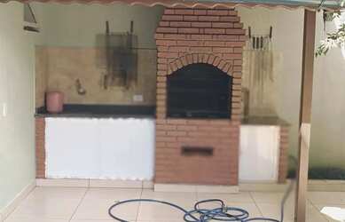 Imagem 15: Casa para venda tem 250 metros quadrados com 4 quartos em Jardim Regina...