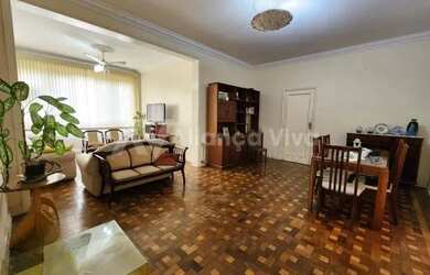 Imagem: O apartamento possui 3 Dormitórios, 3 Banheiros, 140m² de