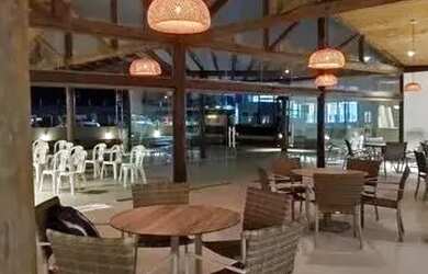 Imagem: O terreno possui 215m² de Área e está localizado em Sim