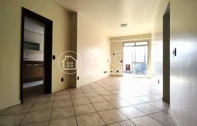 Imagem: O apartamento possui 3 Dormitórios, 3 Banheiros, 2 Vagas na