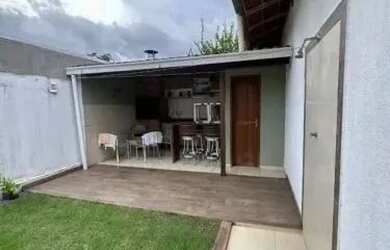 Imagem: A casa possui 3 Dormitórios e está localizado em Cidade da