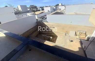 Imagem 11: Casa Condomínio Fechado para alugar, 4 quartos, Jardim Botânico - Uberlândia/MG...
