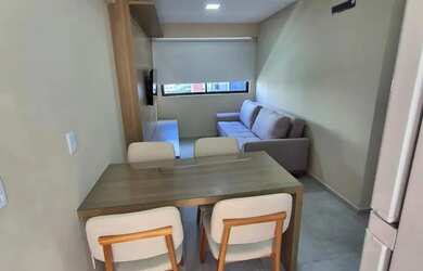 Imagem: O apartamento possui 1 Dormitório, 1 Banheiro, 1 Vaga na garagem