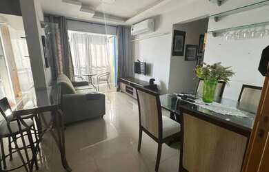 Imagem: O apartamento possui 2 Dormitórios, 2 Banheiros, 1 Vaga na