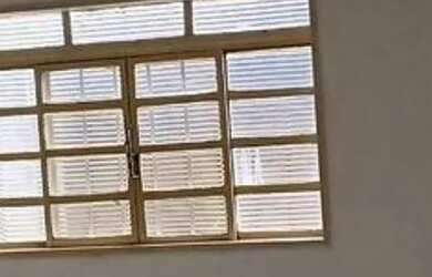 Imagem 9: PARQUE ESTORIL - CASA RESIDENCIAL C/ GARAGEM 2 DORMITÓRIOS PROX. ESCOLA, SUPERM