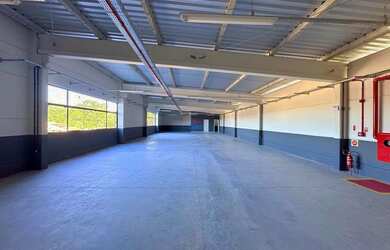 Imagem 4: Sala comercial no Bairro do Salto, com 300m² - Zrooimoveis