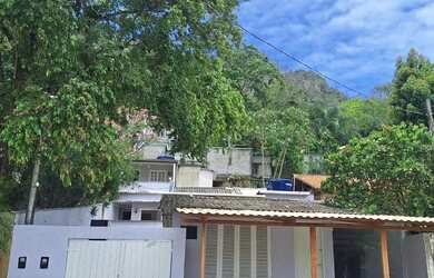 Imagem: A casa possui 1 Dormitório, 1 Banheiro e 40m² de Área e está