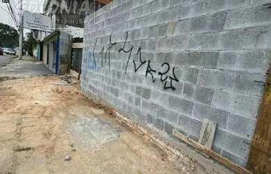 Imagem: O terreno possui 400m² de Área, Imóvel novo e está localizado