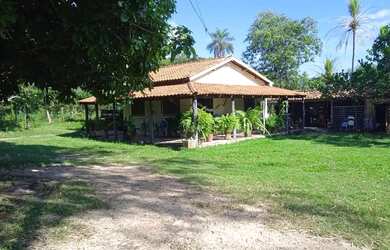 Imagem: A fazenda possui 120m² de Área e está localizado em Barão