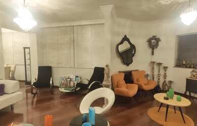 Imagem: O apartamento possui 4 Dormitórios, 5 Banheiros, 3 Vagas na