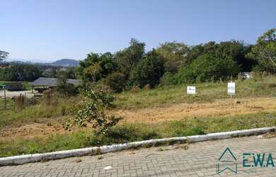 Imagem: O terreno possui 399m² de Área e está localizado em Barreiros