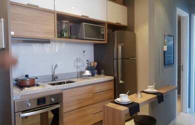 Imagem 5: Apartamento para venda possui 51 metros quadrados com 2 quartos em Centro...