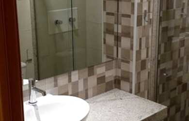 Imagem 9: Andar alto, nascente, vista mar, primeira locação, prédio novo em Boa...