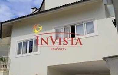 Imagem: A casa em condomínio possui 4 Dormitórios, 4 Banheiros, 4