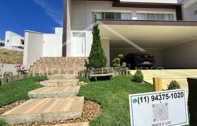 Imagem: A casa em condomínio possui 3 Dormitórios, 5 Banheiros, 2