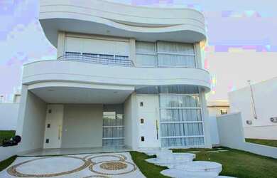 Imagem: A casa em condomínio possui 3 Dormitórios, 4 Banheiros, 3