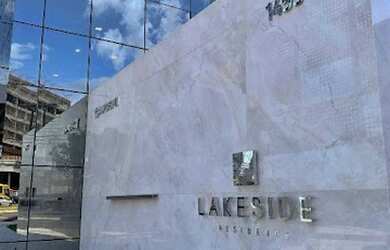 Imagem: O apartamento possui 4 Dormitórios, 5 Banheiros, 4 Vagas na