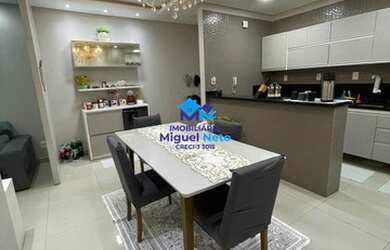 Imagem: O apartamento possui 3 Dormitórios, 2 Banheiros, 2 Vagas na