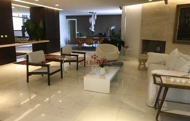 Imagem: O apartamento possui 4 Dormitórios, 5 Banheiros, 5 Vagas na