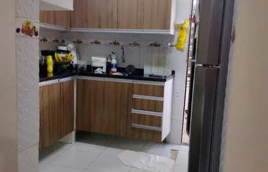 Imagem: A casa possui 2 Dormitórios, 1 Banheiro, 2 Vagas na garagem