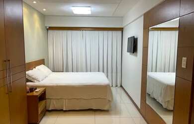 Imagem: O apartamento possui 4 Dormitórios, 2 Banheiros, 2 Vagas na