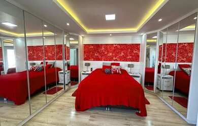 Imagem: A casa em condomínio possui 3 Dormitórios, 3 Banheiros, 4