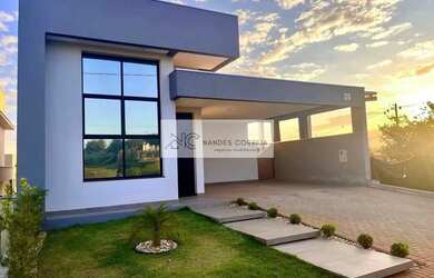 Imagem: A casa em condomínio possui 3 Dormitórios, 5 Banheiros, 4