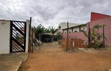 Imagem: O terreno possui 250m² de Área e está localizado em Jardim