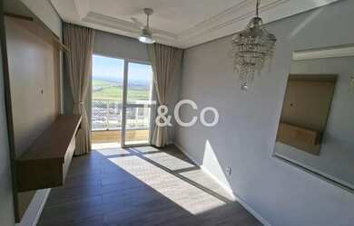 Imagem: O apartamento possui 2 Dormitórios, 1 Banheiro, 2 Vagas na