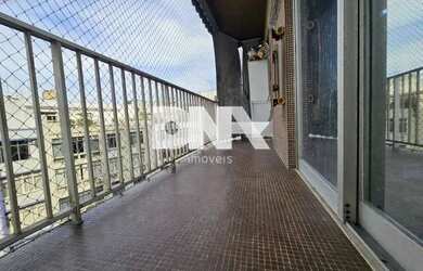 Imagem: O apartamento possui 3 Dormitórios, 3 Banheiros, 2 Vagas na