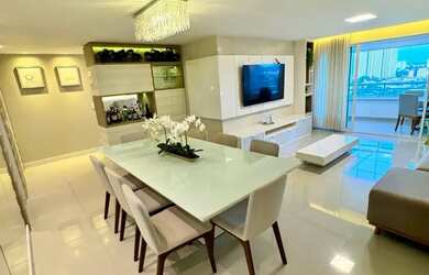 Imagem: O apartamento possui 3 Dormitórios, 4 Banheiros, 2 Vagas na