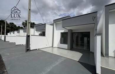 Imagem: A casa em condomínio possui 2 Dormitórios, 2 Banheiros, 2