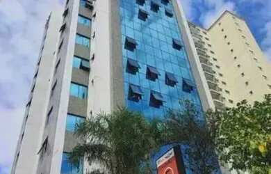 Imagem: O depósito possui 1 Vaga na garagem e 30m² de Área e está