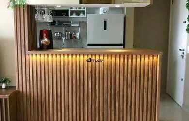 Imagem: O apartamento possui 2 Dormitórios, 1 Banheiro, 1 Vaga na garagem