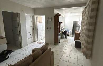 Imagem: O apartamento possui 2 Dormitórios, 1 Banheiro e está localizado