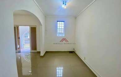 Imagem 7: Casa comercial, de esquina, venda por R$ 800.000 ou aluguel por R$ 3.200/mês...