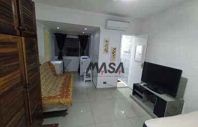 Imagem: O apartamento possui 1 Dormitório, 1 Banheiro, 1 Vaga na garagem