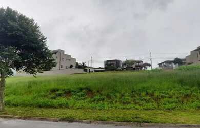 Imagem: O terreno possui 415m² de Área e está localizado em Bragança