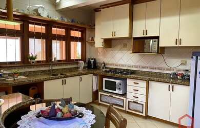 Imagem 12: PORTãO - Casa Padrão - Estacao Portão