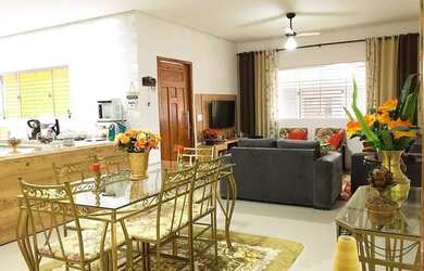 Imagem: A casa em condomínio possui 3 Dormitórios, 3 Banheiros, 2