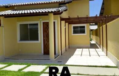 Imagem: A casa possui 3 Dormitórios, 3 Banheiros e 100m² de Área