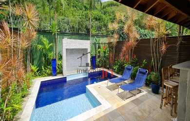 Imagem: A casa em condomínio possui 4 Dormitórios, 4 Banheiros, 3