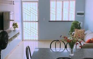 Imagem: O apartamento possui 2 Dormitórios, 1 Banheiro, 5 Vagas na