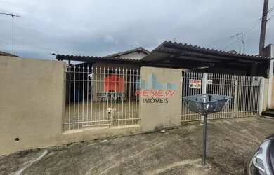 Imagem: A casa possui 3 Dormitórios, 2 Banheiros, 100m² de Área e