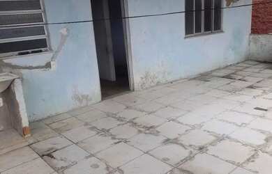 Imagem: O quarto e está localizado em Austin, Nova Iguaçu para alugar