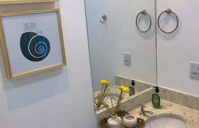 Imagem: O apartamento possui 2 Dormitórios, 2 Banheiros, 1 Vaga na