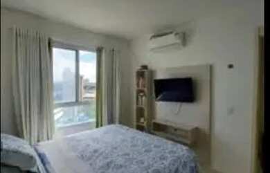 Imagem: O apartamento possui 2 Dormitórios, 1 Banheiro, 1 Vaga na garagem