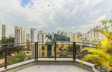 Imagem: O apartamento possui 5 Dormitórios, 5 Banheiros, 4 Vagas na